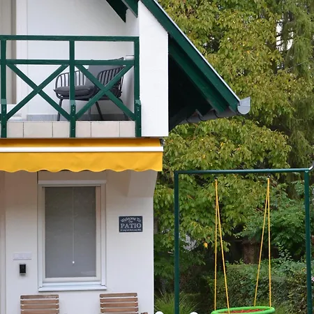 Kobra House Semesterbostad *